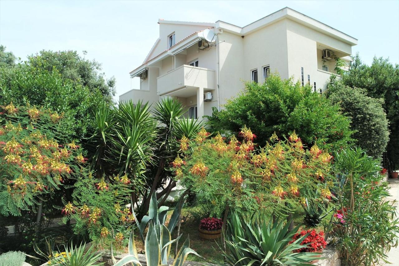 Lenka Apartments II Novalja Exterior photo
